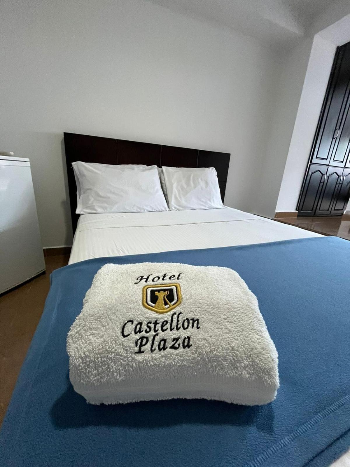Hotel Castellon Plaza Pereira Exterior foto