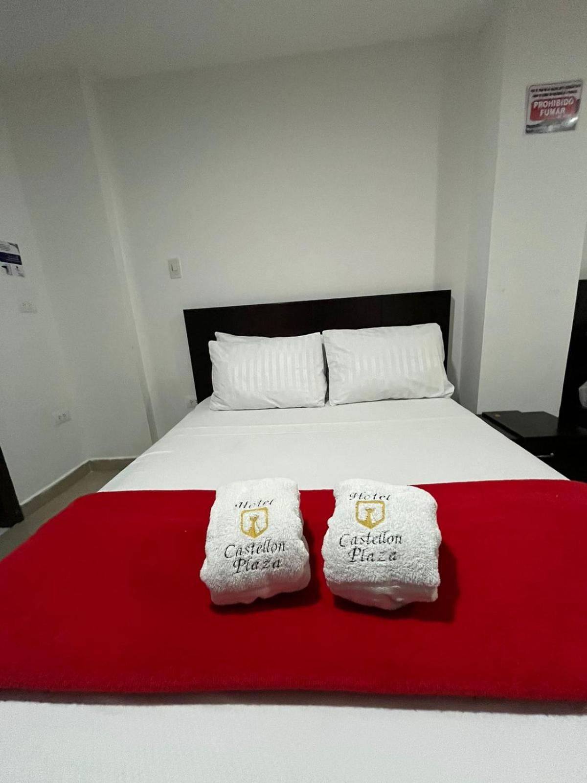 Hotel Castellon Plaza Pereira Exterior foto